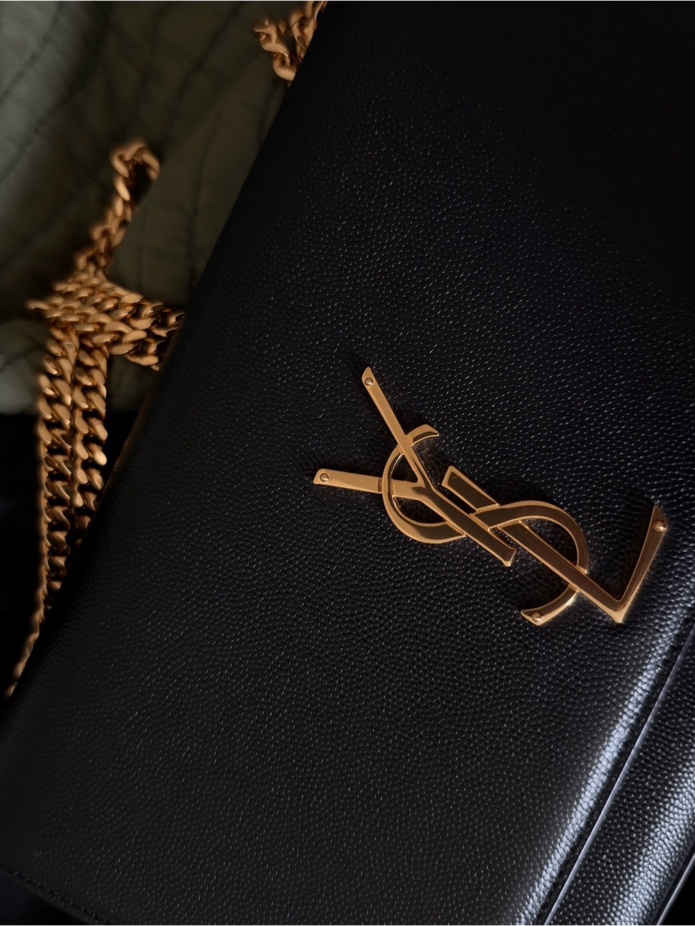 Designer Black Leather Card & Key Holder with Gold metal